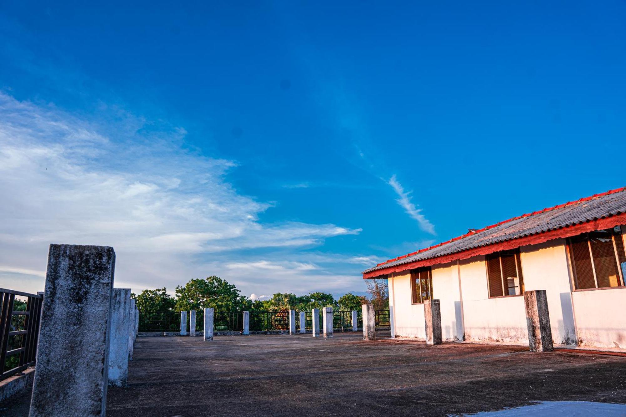Theevanni Resort Trincomalee Exterior photo