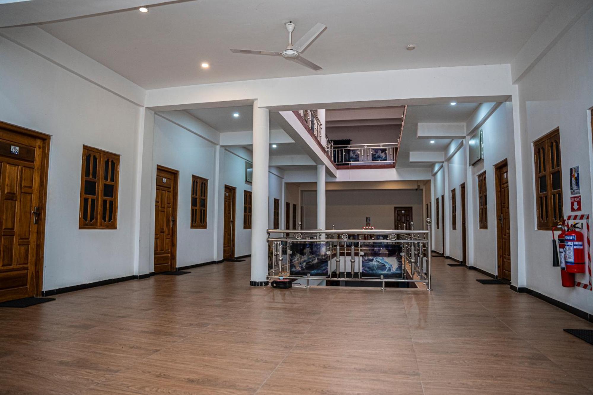 Theevanni Resort Trincomalee Exterior photo